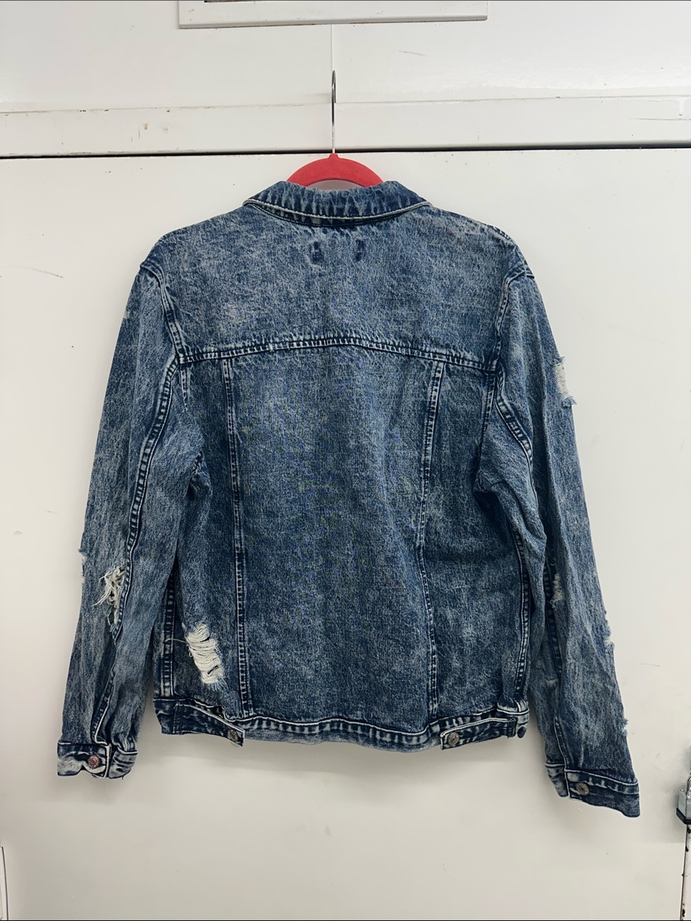 PacSun Distressed Acid-Wash Denim Jacket - Blue - Picture 5 of 7